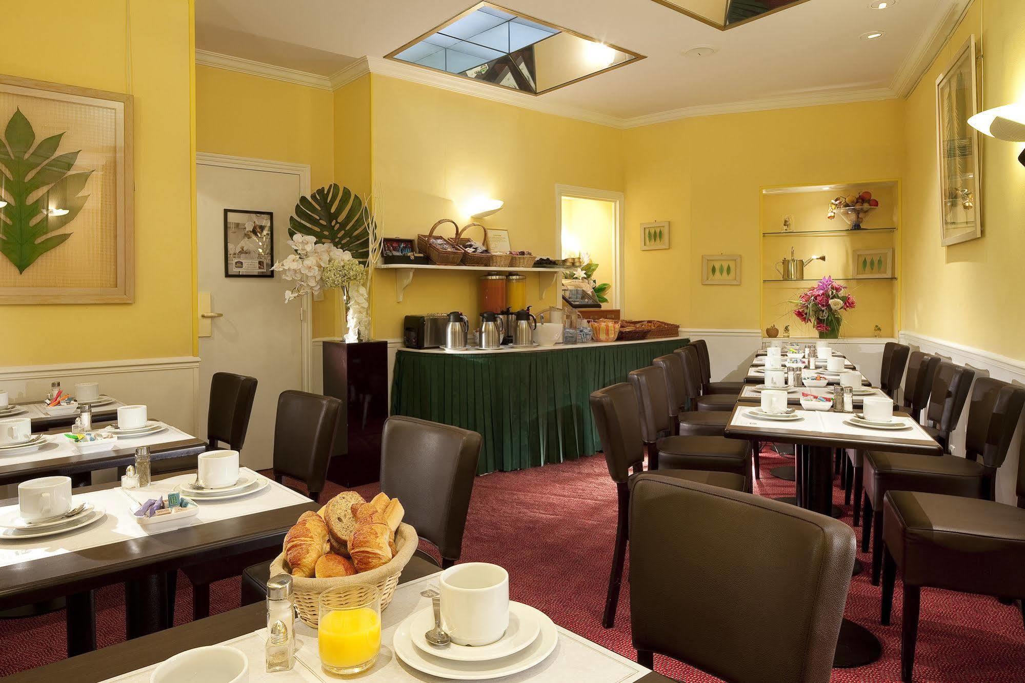 Hotel Etoile Saint Ferdinand By Happyculture Paris Dış mekan fotoğraf